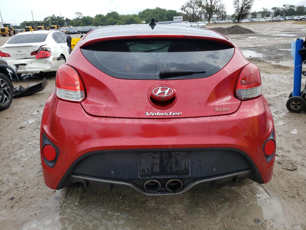 Photo 5 VIN: KMHTC6AEXGU276086 - HYUNDAI VELOSTER 