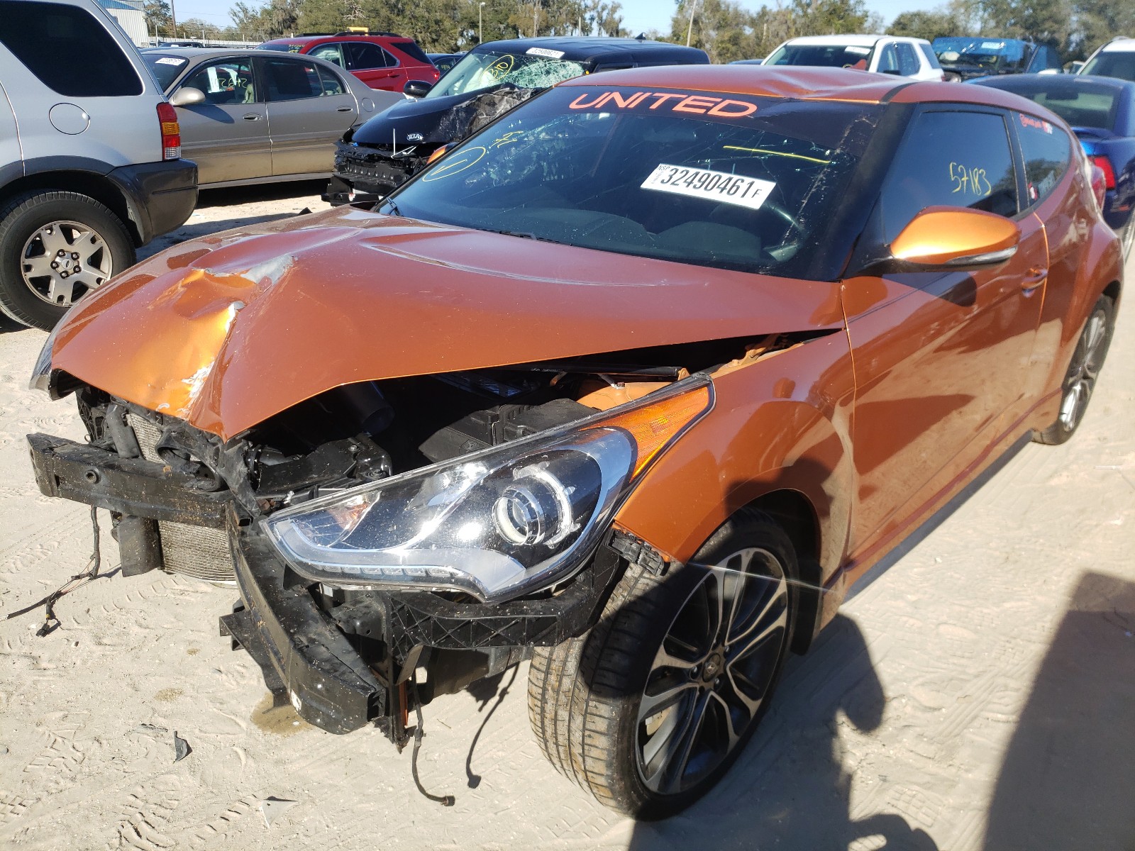 Photo 1 VIN: KMHTC6AEXGU282602 - HYUNDAI VELOSTER T 