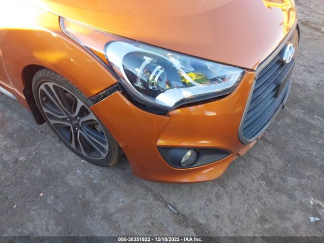 Photo 5 VIN: KMHTC6AEXGU283295 - HYUNDAI VELOSTER 