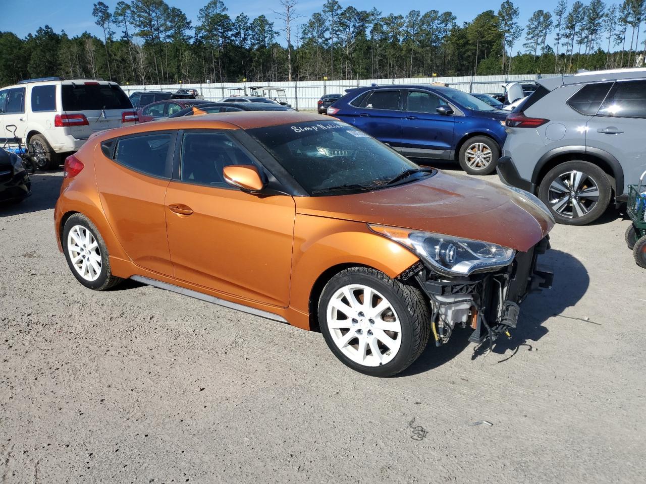 Photo 3 VIN: KMHTC6AEXGU283961 - HYUNDAI VELOSTER 