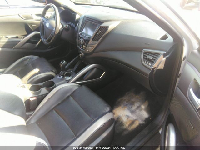 Photo 4 VIN: KMHTC6AEXGU288500 - HYUNDAI VELOSTER 