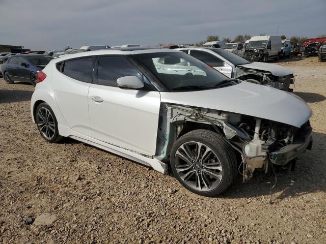 Photo 3 VIN: KMHTC6AEXHU305118 - HYUNDAI VELOSTER T 