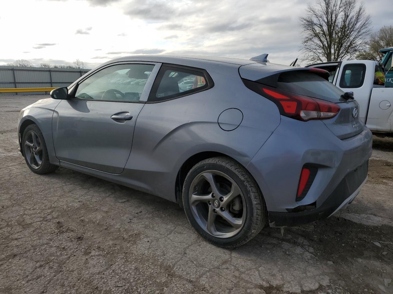 Photo 1 VIN: KMHTG6AF1KU018268 - HYUNDAI VELOSTER 