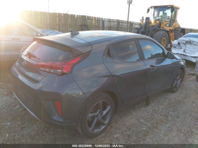 Photo 3 VIN: KMHTG6AF2KU018604 - HYUNDAI VELOSTER 