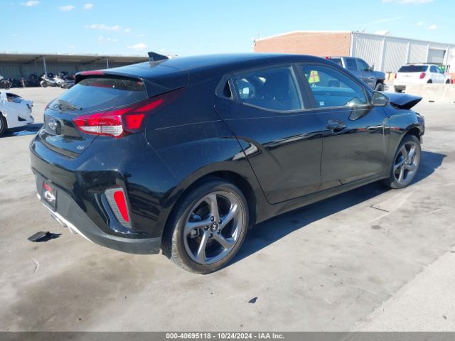 Photo 3 VIN: KMHTG6AF3LU024428 - HYUNDAI VELOSTER 