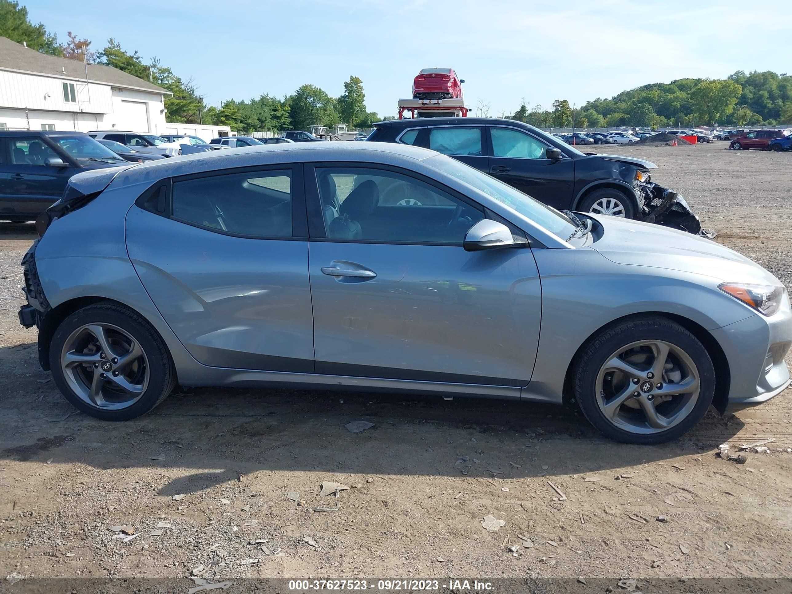 Photo 12 VIN: KMHTG6AF9MU032227 - HYUNDAI VELOSTER 