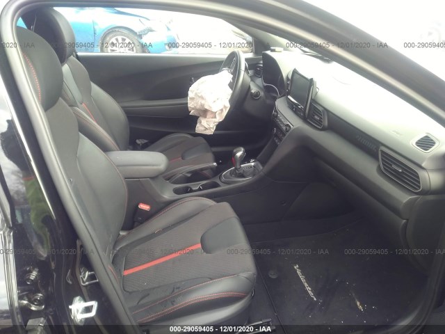 Photo 4 VIN: KMHTH6AB1LU021182 - HYUNDAI VELOSTER 