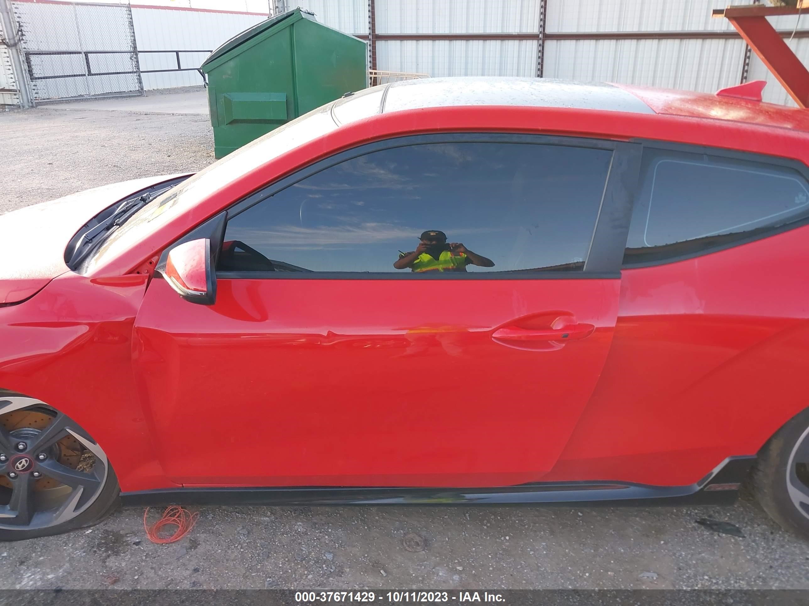 Photo 14 VIN: KMHTH6AB2LU030991 - HYUNDAI VELOSTER 