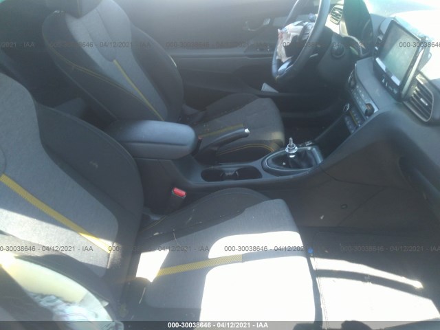 Photo 4 VIN: KMHTH6AB4LU031091 - HYUNDAI VELOSTER 