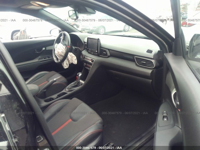 Photo 4 VIN: KMHTH6AB5KU009177 - HYUNDAI VELOSTER 