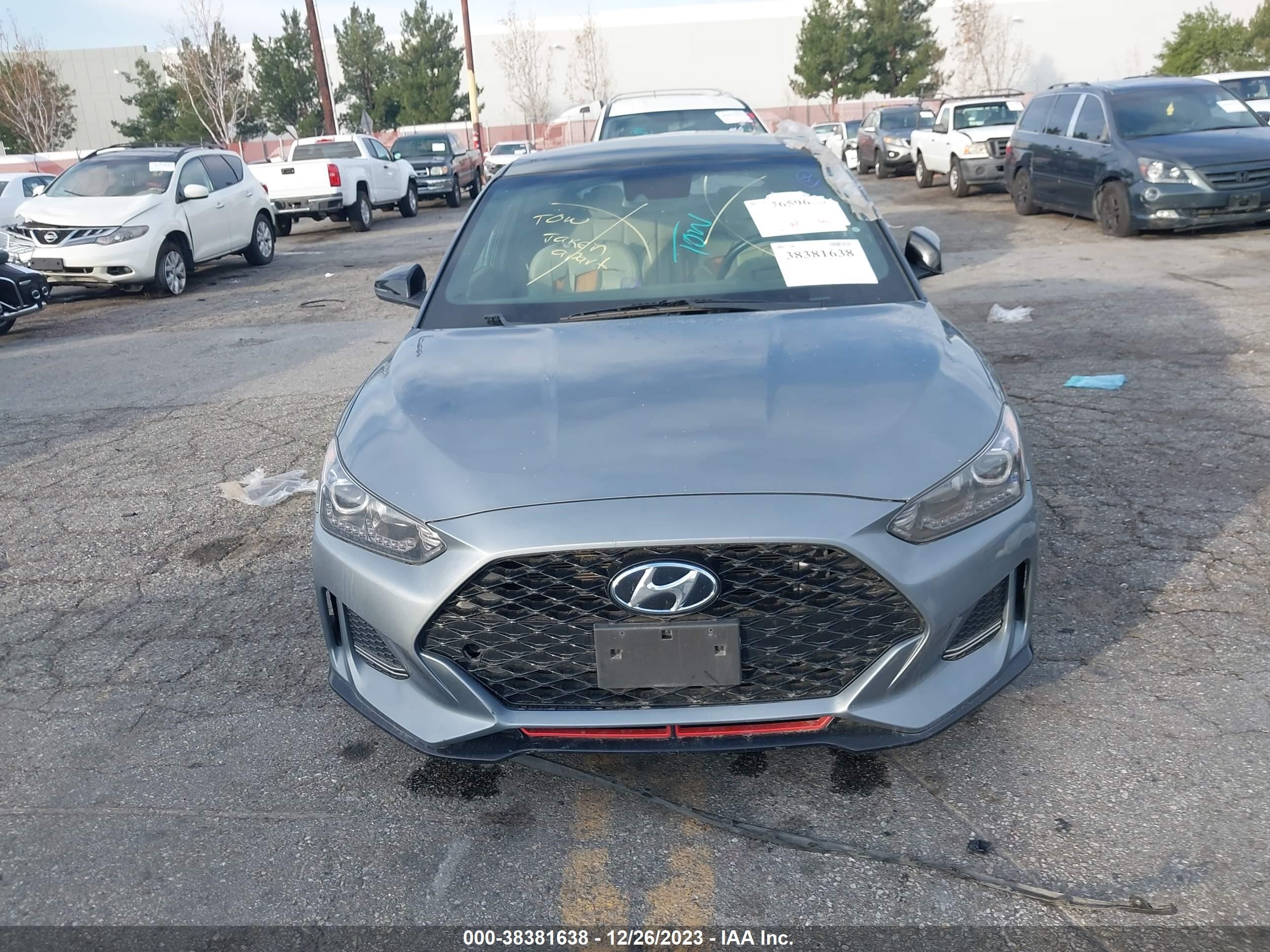 Photo 11 VIN: KMHTH6AB8LU024225 - HYUNDAI VELOSTER 