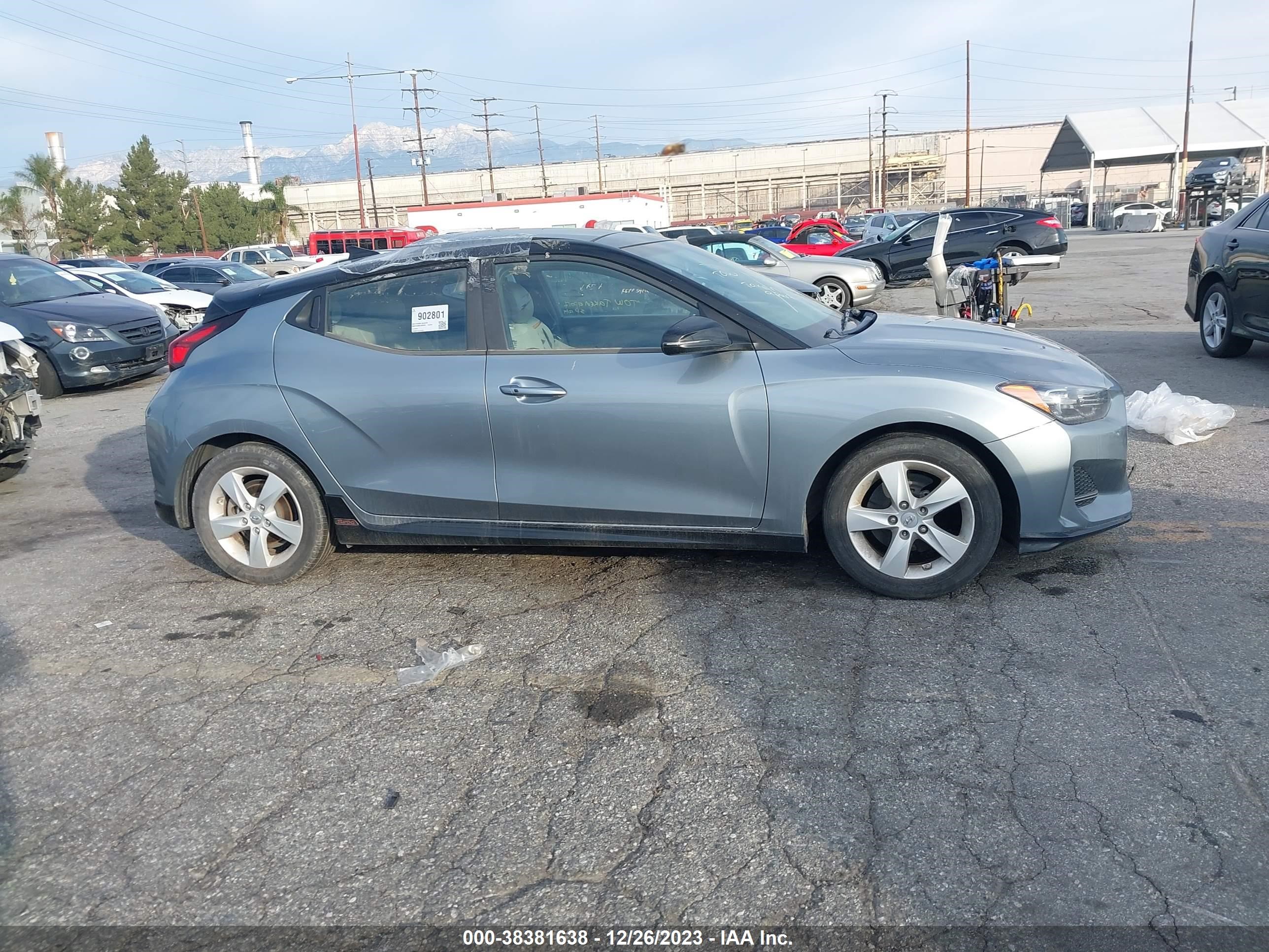 Photo 12 VIN: KMHTH6AB8LU024225 - HYUNDAI VELOSTER 