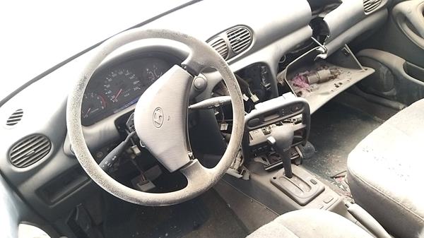 Photo 11 VIN: KMHVF31NPWU410947 - HYUNDAI ACCENT 