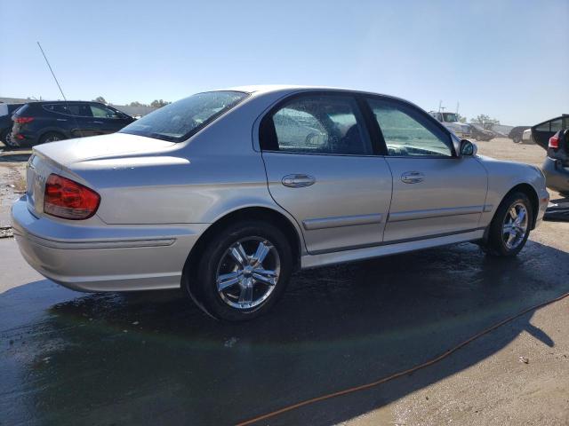 Photo 2 VIN: KMHWF25H54A933830 - HYUNDAI SONATA GL 