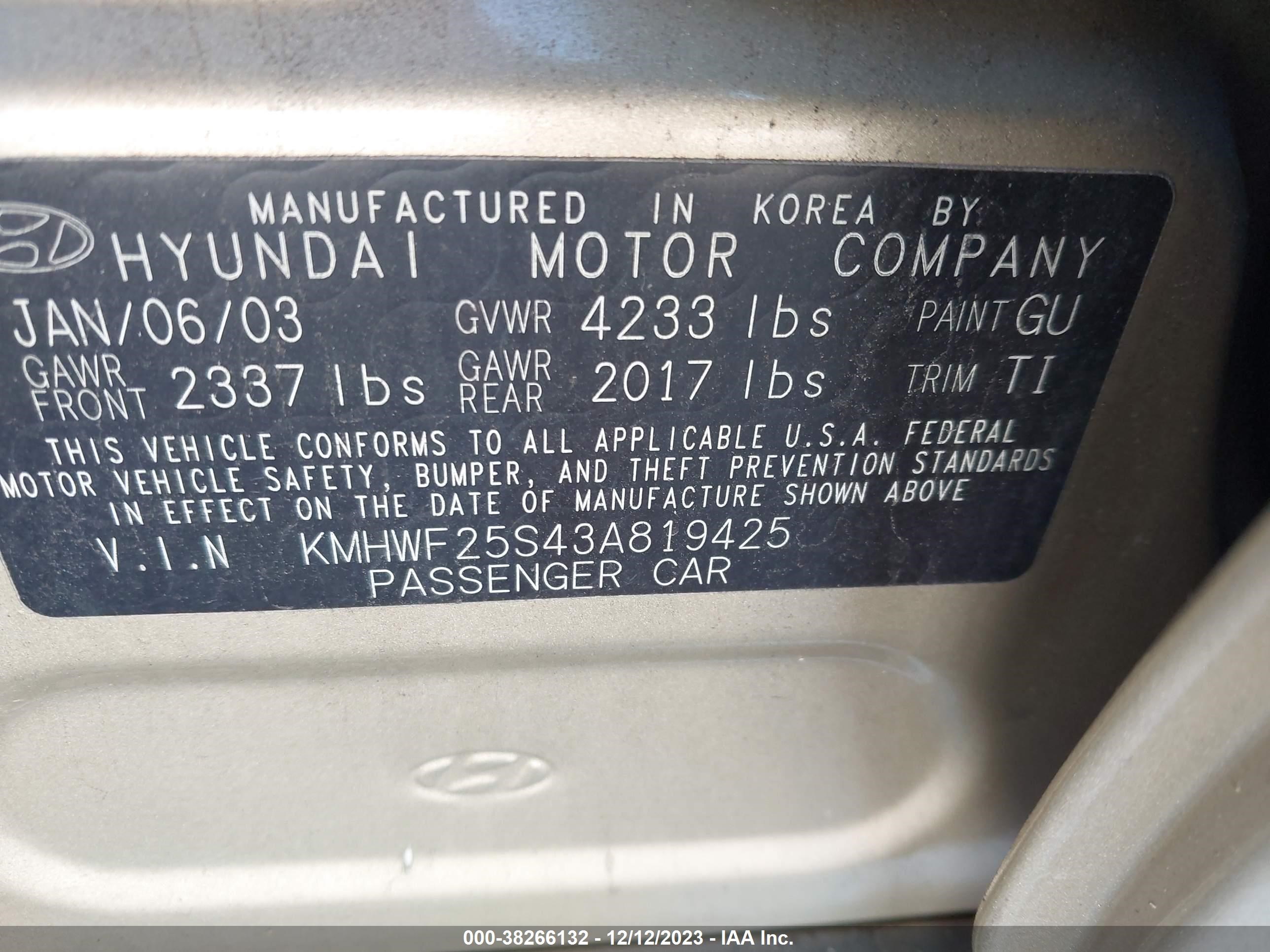 Photo 8 VIN: KMHWF25S43A819425 - HYUNDAI SONATA 