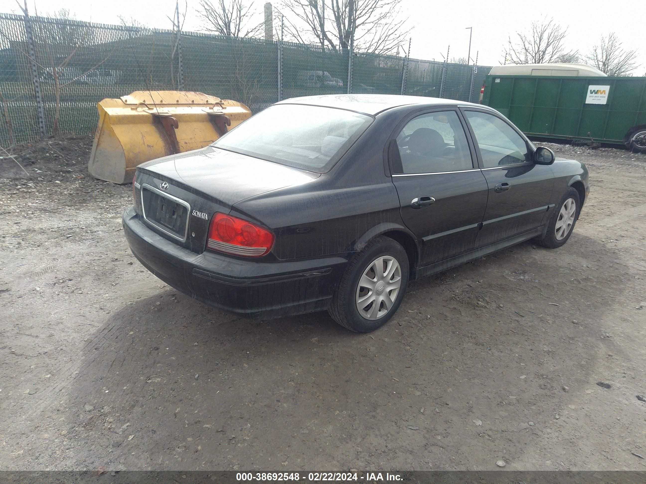 Photo 3 VIN: KMHWF25S45A141441 - HYUNDAI SONATA 