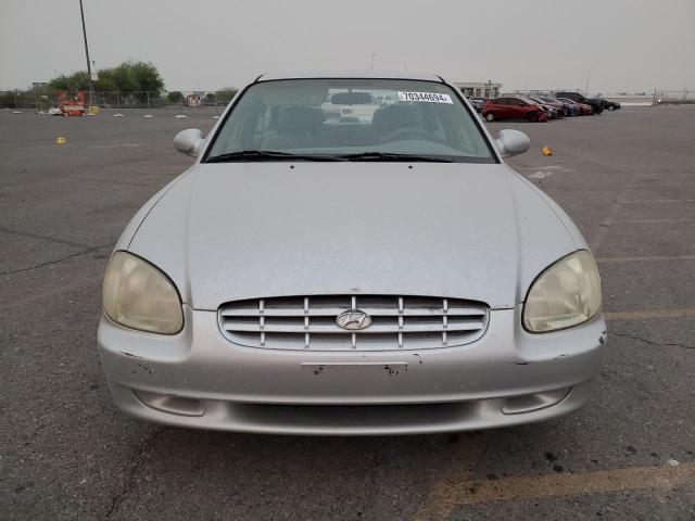 Photo 4 VIN: KMHWF25S81A379769 - HYUNDAI SONATA GL 