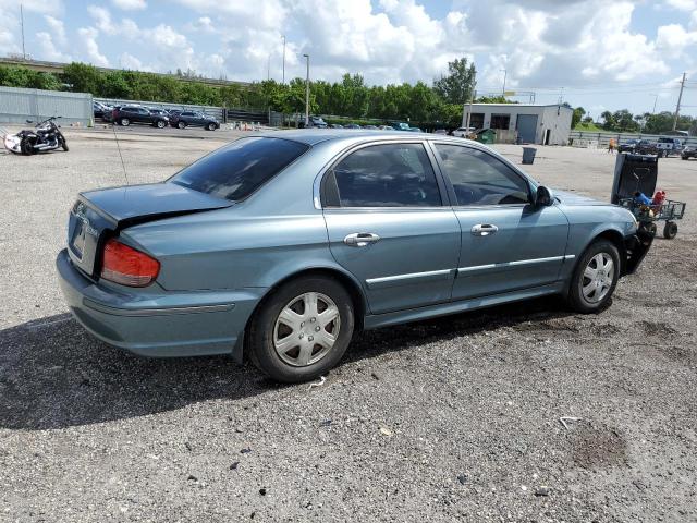 Photo 2 VIN: KMHWF25SX4A971369 - HYUNDAI SONATA 