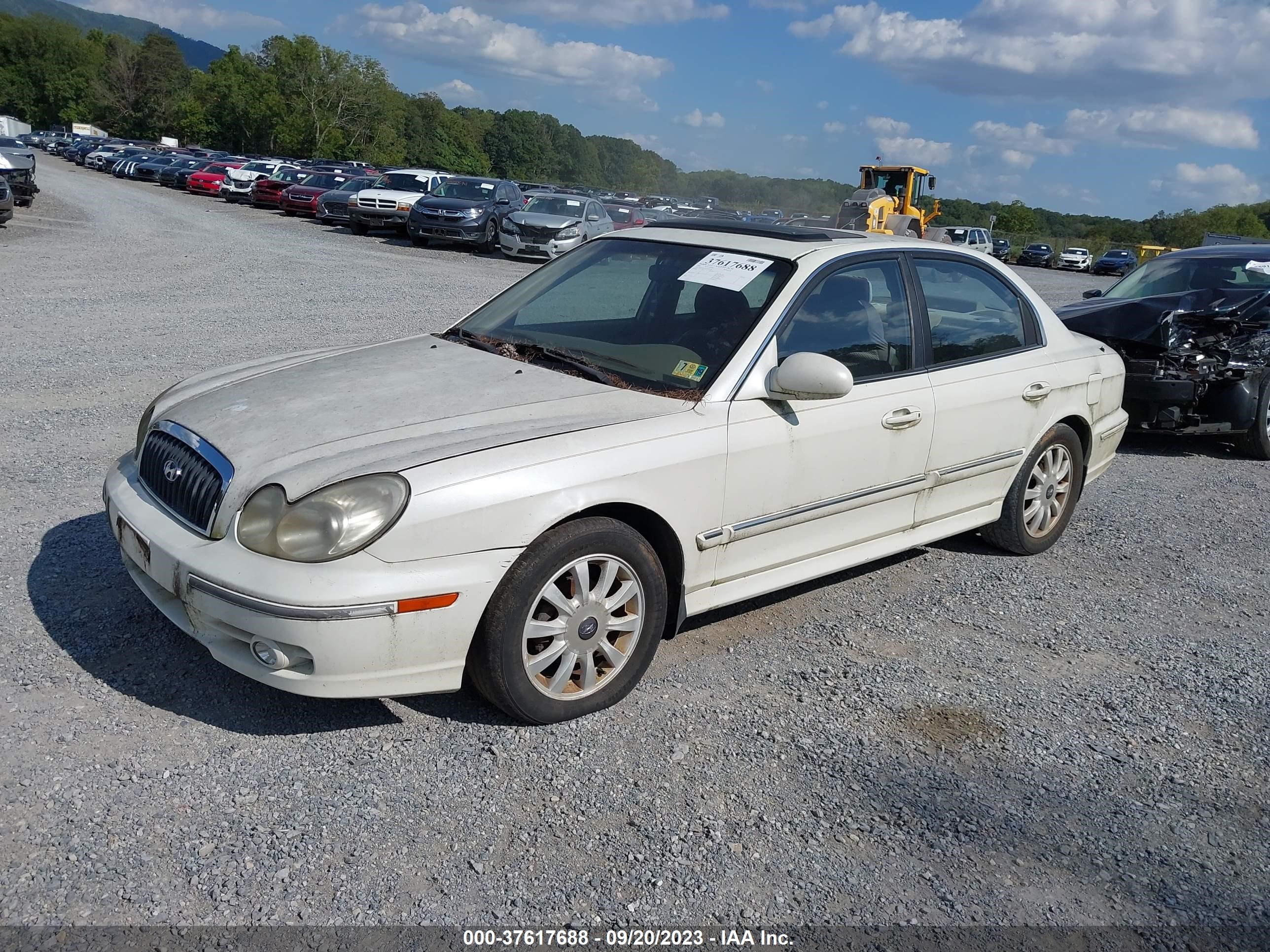 Photo 1 VIN: KMHWF35H12A684297 - HYUNDAI SONATA 