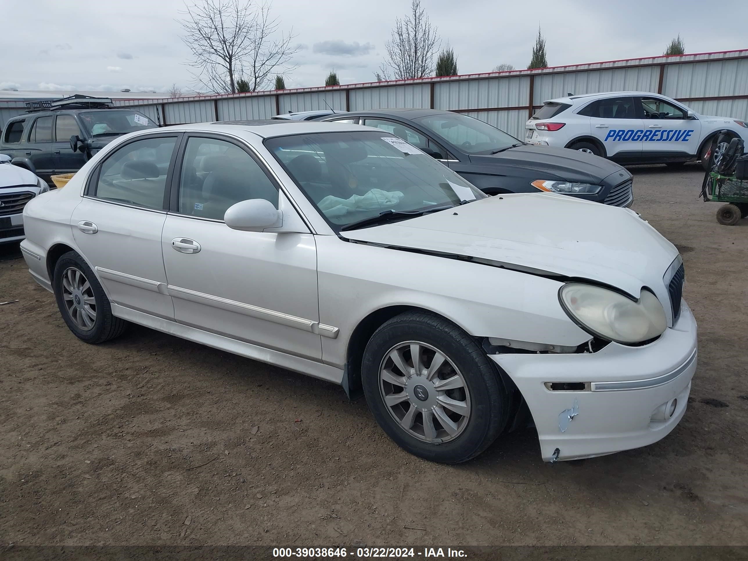 Photo 0 VIN: KMHWF35H14A006250 - HYUNDAI SONATA 