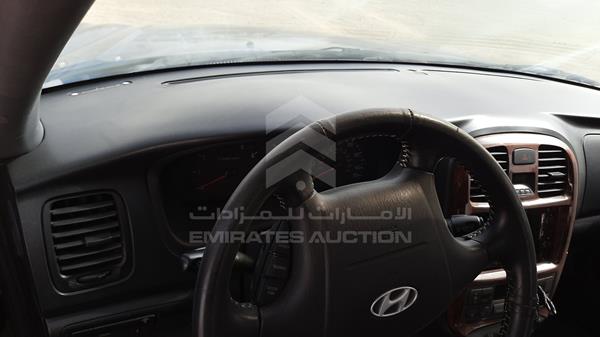 Photo 9 VIN: KMHWF35H33A882204 - HYUNDAI SONATA 