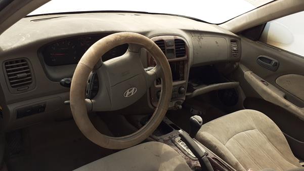 Photo 10 VIN: KMHWF35H44A931072 - HYUNDAI SONATA 