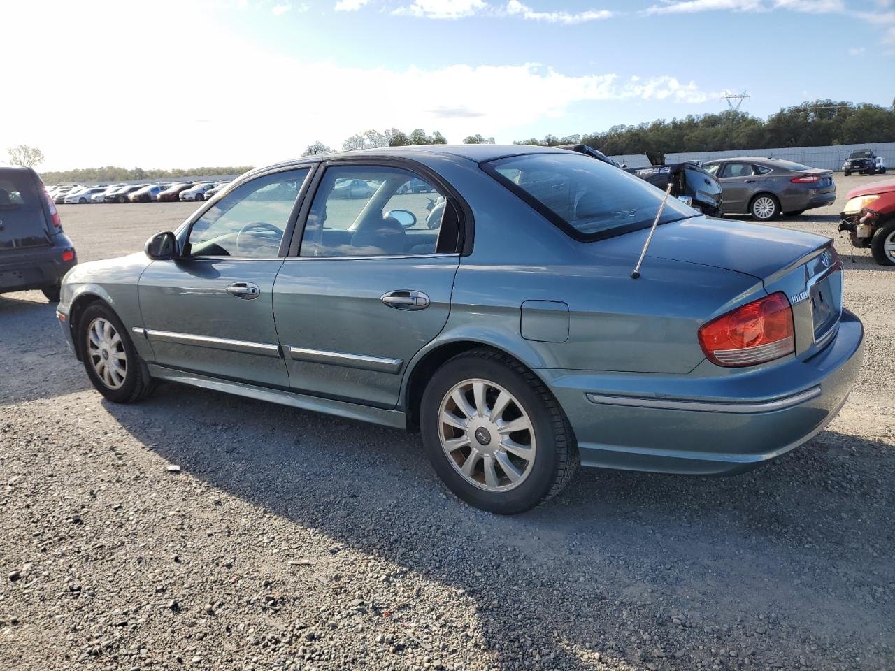 Photo 1 VIN: KMHWF35H54A998022 - HYUNDAI SONATA 