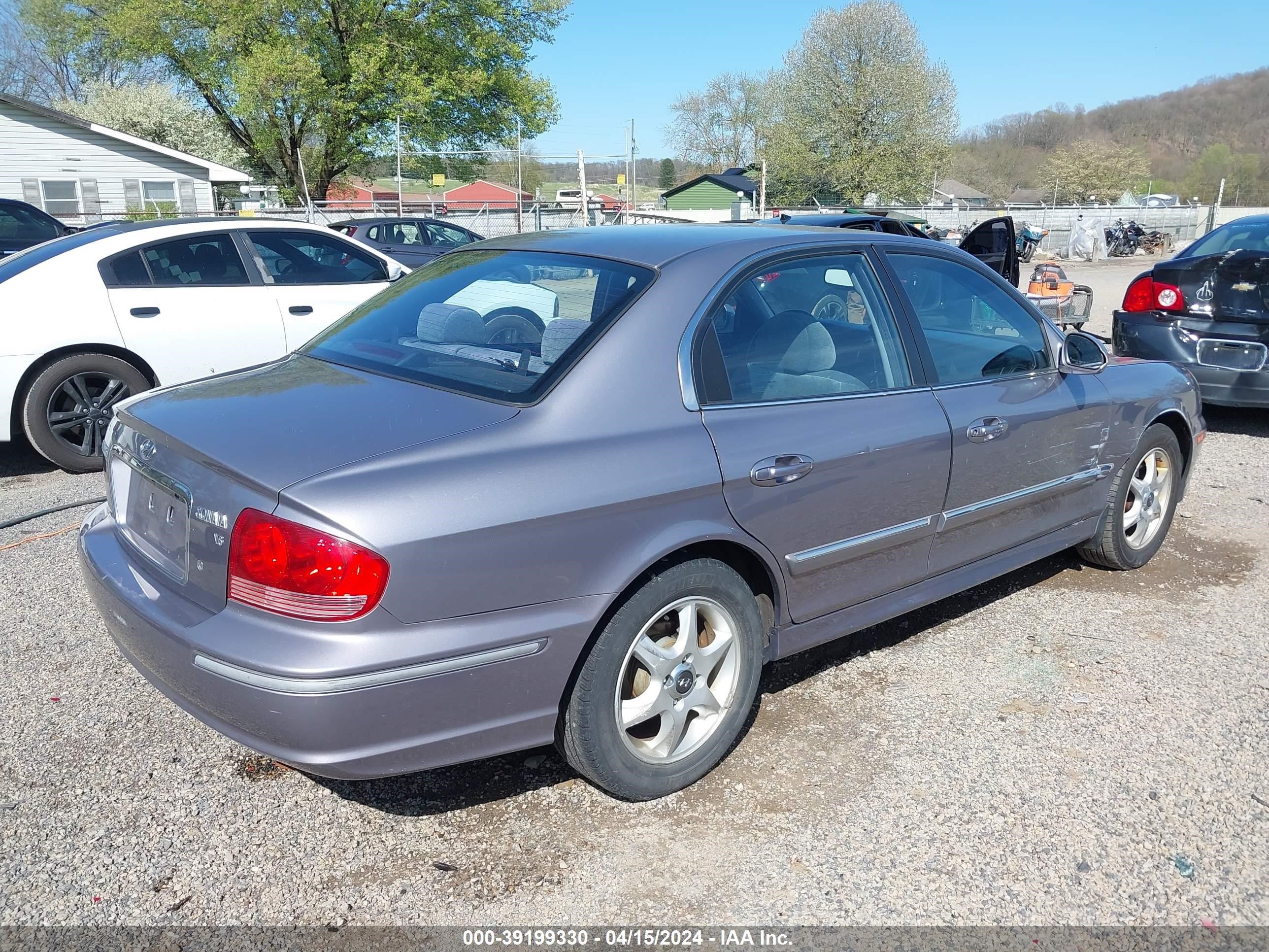 Photo 3 VIN: KMHWF35H85A165364 - HYUNDAI SONATA 