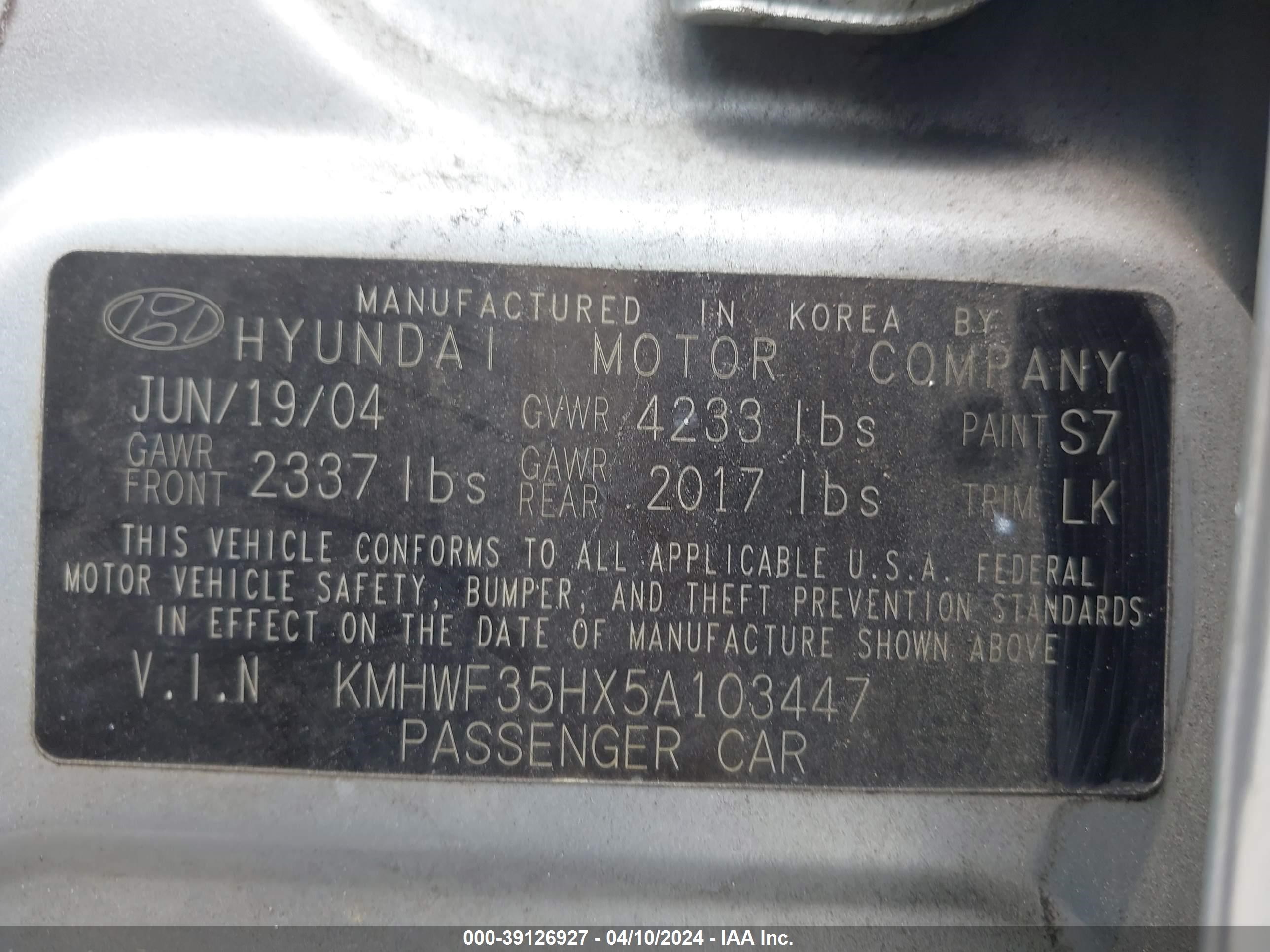 Photo 8 VIN: KMHWF35HX5A103447 - HYUNDAI SONATA 