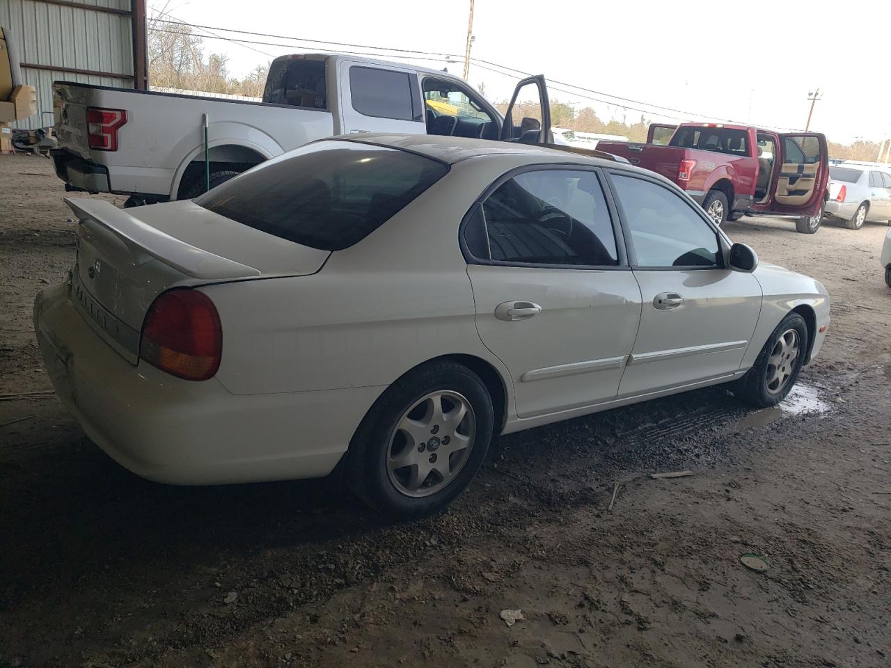 Photo 2 VIN: KMHWF35V41A436789 - HYUNDAI SONATA 