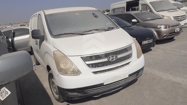 Photo 10 VIN: KMHWG81R38U064597 - HYUNDAI H1 