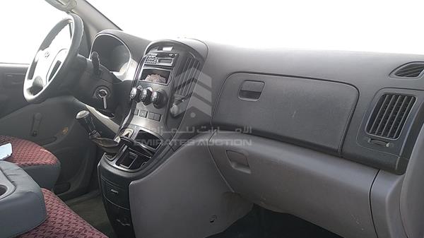 Photo 25 VIN: KMHWG81R39U099089 - HYUNDAI H1 