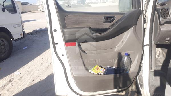 Photo 10 VIN: KMHWG81R49U135565 - HYUNDAI H1 