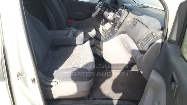 Photo 21 VIN: KMHWG81R6AU225451 - HYUNDAI H1 