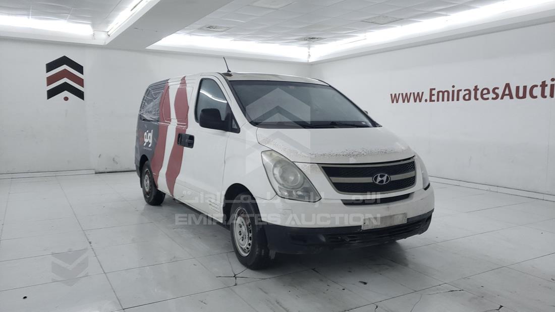 Photo 7 VIN: KMHWG81R6CU437897 - HYUNDAI H1 