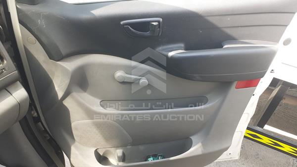 Photo 20 VIN: KMHWG81R6DU548726 - HYUNDAI H1 