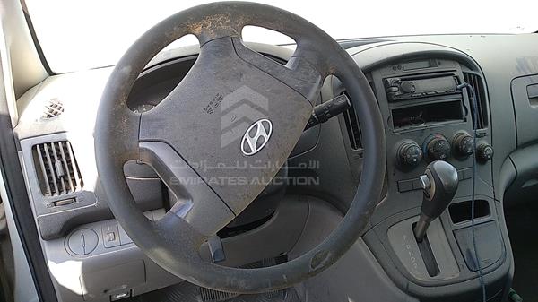 Photo 13 VIN: KMHWG81R6EU620378 - HYUNDAI H1 