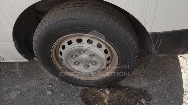 Photo 34 VIN: KMHWG81R6JU963220 - HYUNDAI H1 