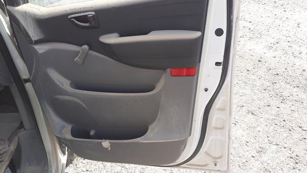 Photo 18 VIN: KMHWG81R98U063163 - HYUNDAI H1 