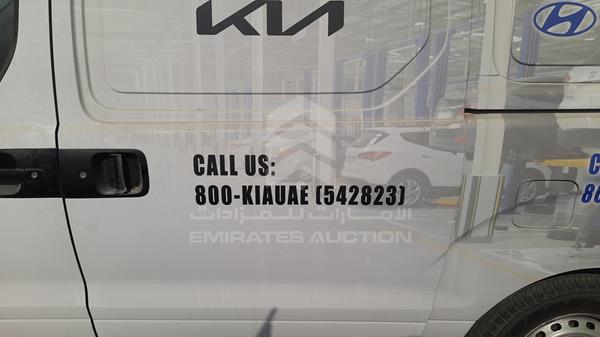 Photo 22 VIN: KMHWG81R9DU545755 - HYUNDAI H1 