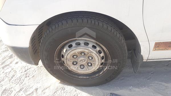 Photo 32 VIN: KMHWG81RX9U084265 - HYUNDAI H1 