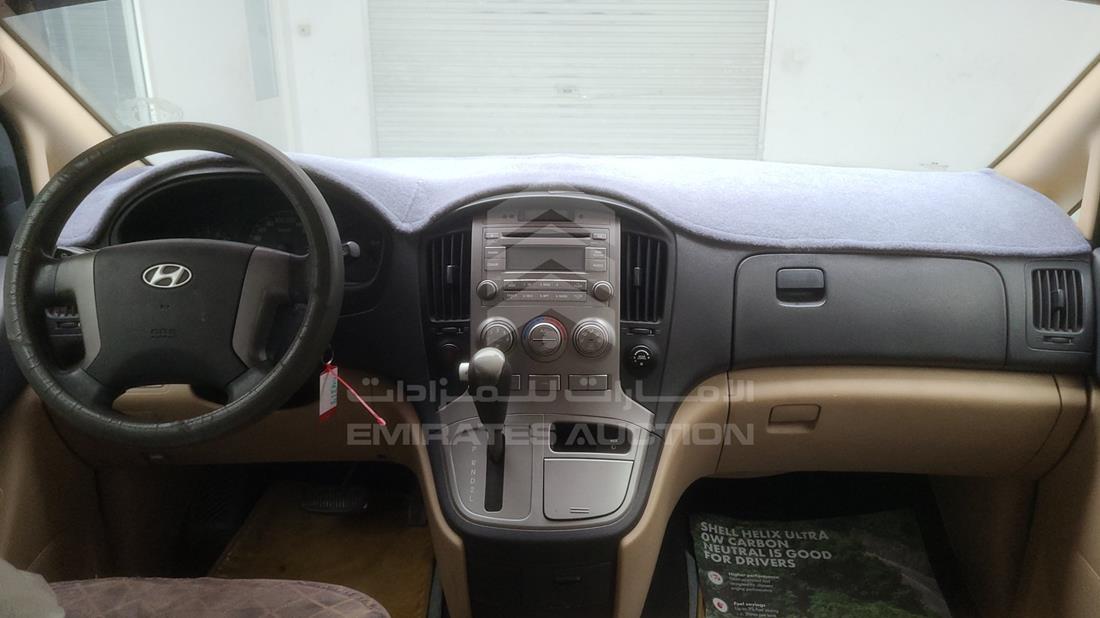 Photo 12 VIN: KMHWH81R39U104319 - HYUNDAI H1 