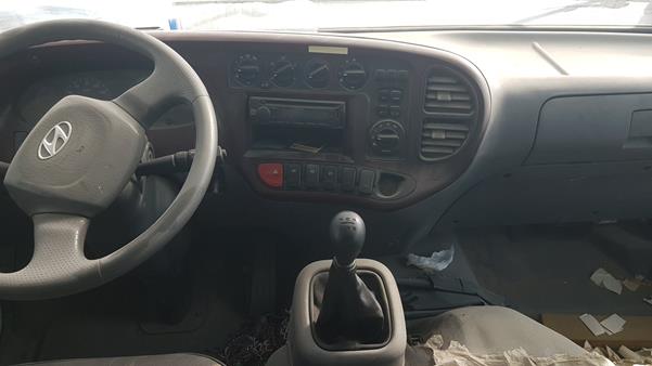 Photo 13 VIN: KMJHG17C3FCD65463 - HYUNDAI COUNTY 