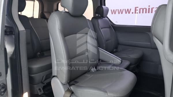 Photo 21 VIN: KMJWA37JBBU273076 - HYUNDAI STAREX 