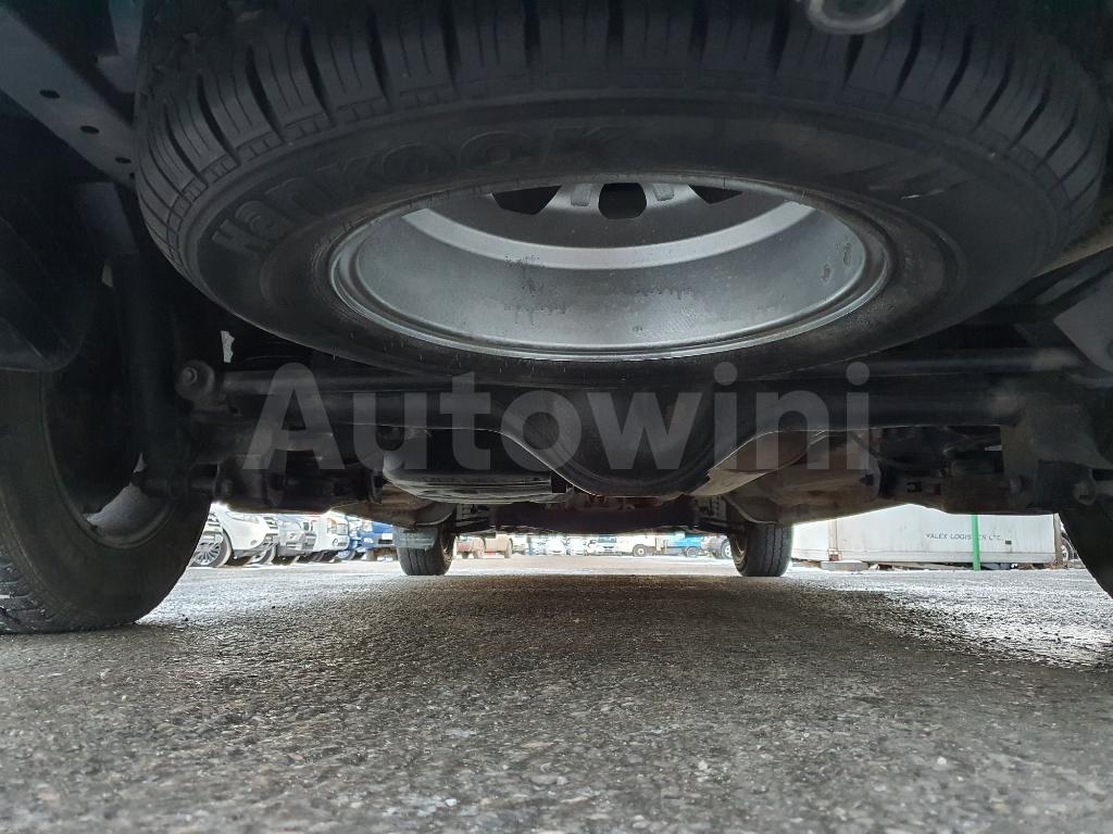 Photo 34 VIN: KMJWA37JBBU293717 - HYUNDAI GRAND STAREX H-1 