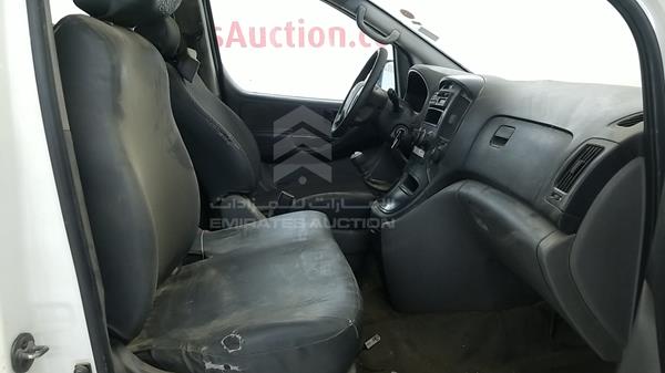 Photo 21 VIN: KMJWAH7R08U033959 - HYUNDAI H1 