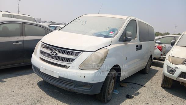 Photo 19 VIN: KMJWAH7R18U061303 - HYUNDAI H1 