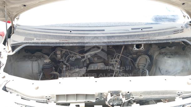 Photo 6 VIN: KMJWAH7R18U061303 - HYUNDAI H1 