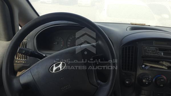 Photo 13 VIN: KMJWAH7R29U123826 - HYUNDAI H1 