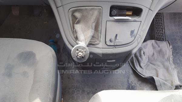 Photo 16 VIN: KMJWAH7R78U033943 - HYUNDAI H1 